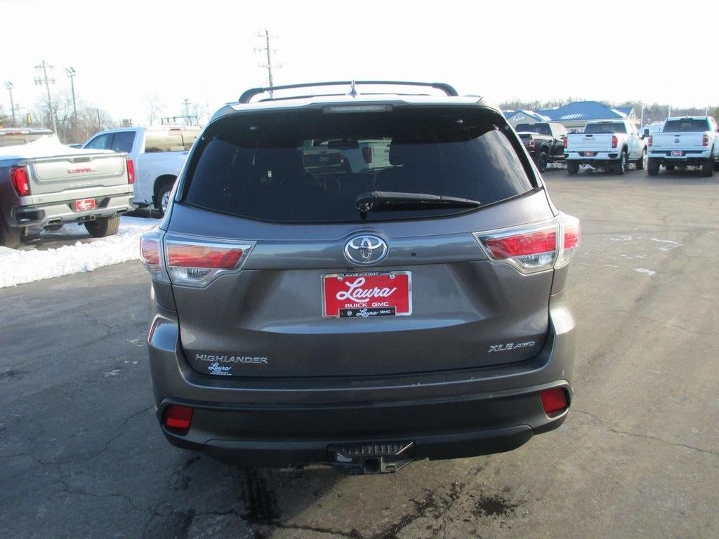 2016 Toyota Highlander XLE