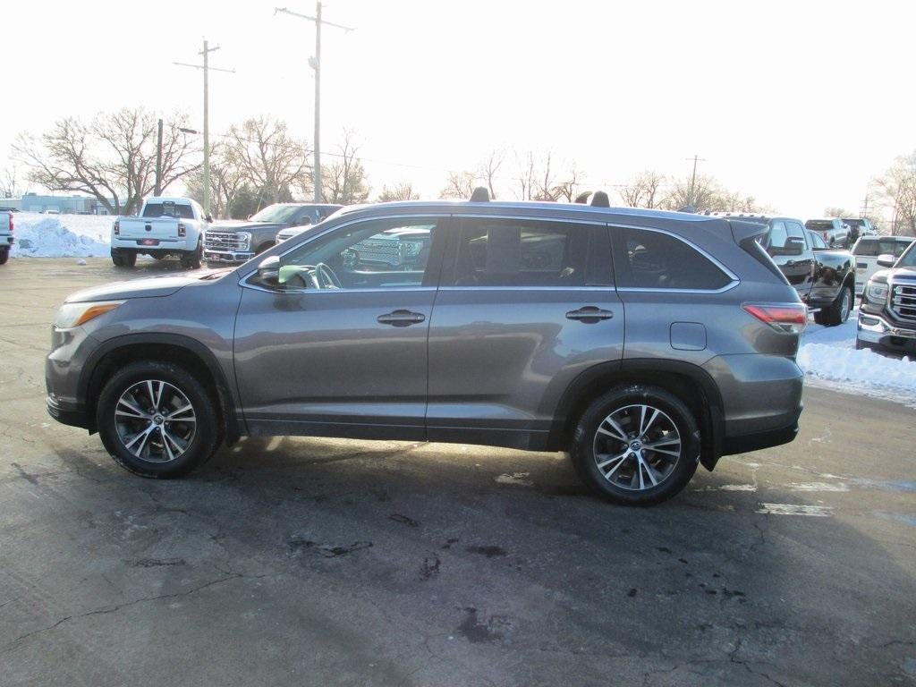 2016 Toyota Highlander XLE