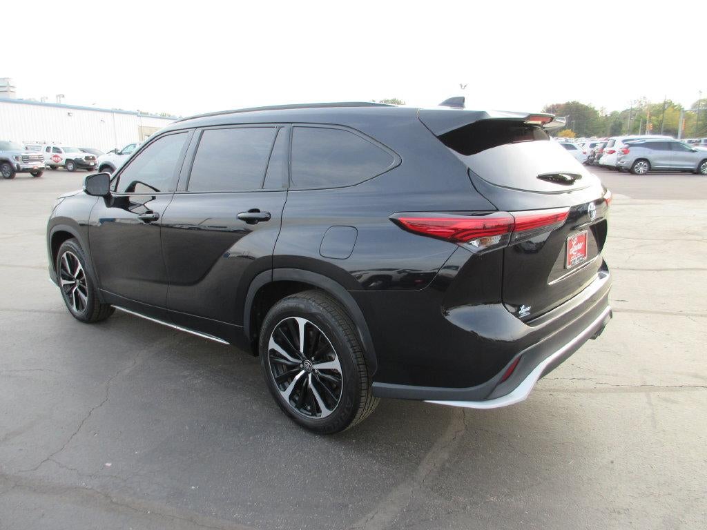 2021 Toyota Highlander XSE