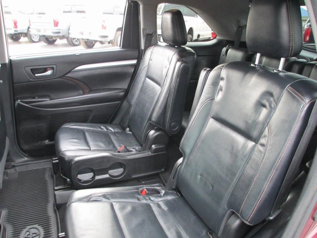 2018 Toyota Highlander SE