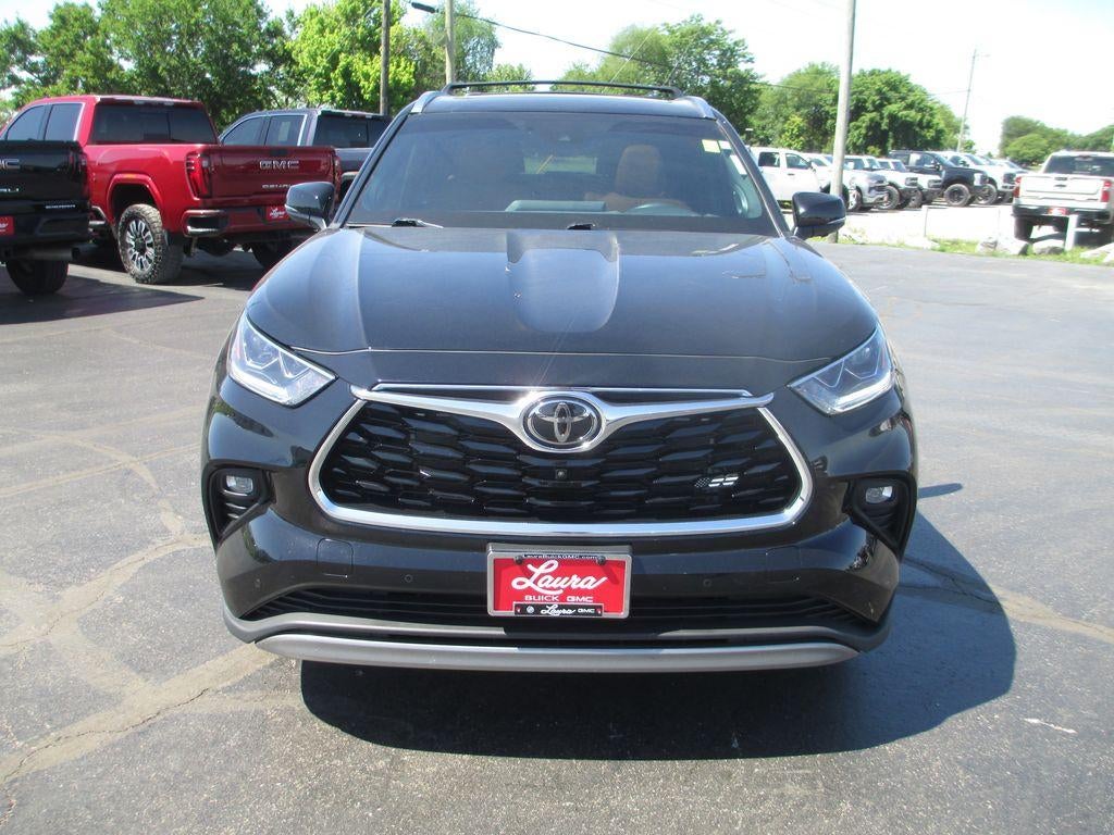 2023 Toyota Highlander L