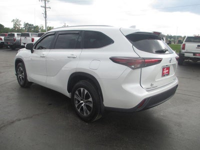 2024 Toyota Highlander XLE