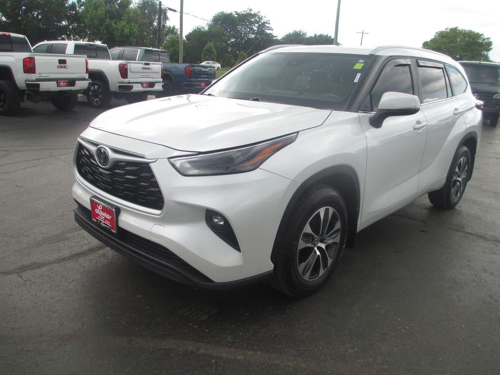2024 Toyota Highlander XLE