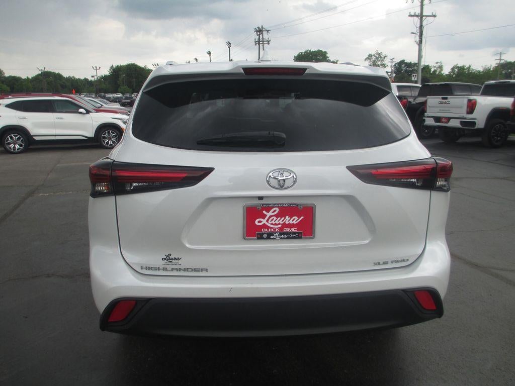 2024 Toyota Highlander XLE