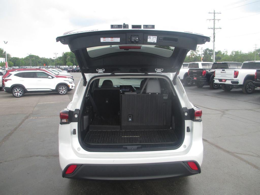 2024 Toyota Highlander XLE