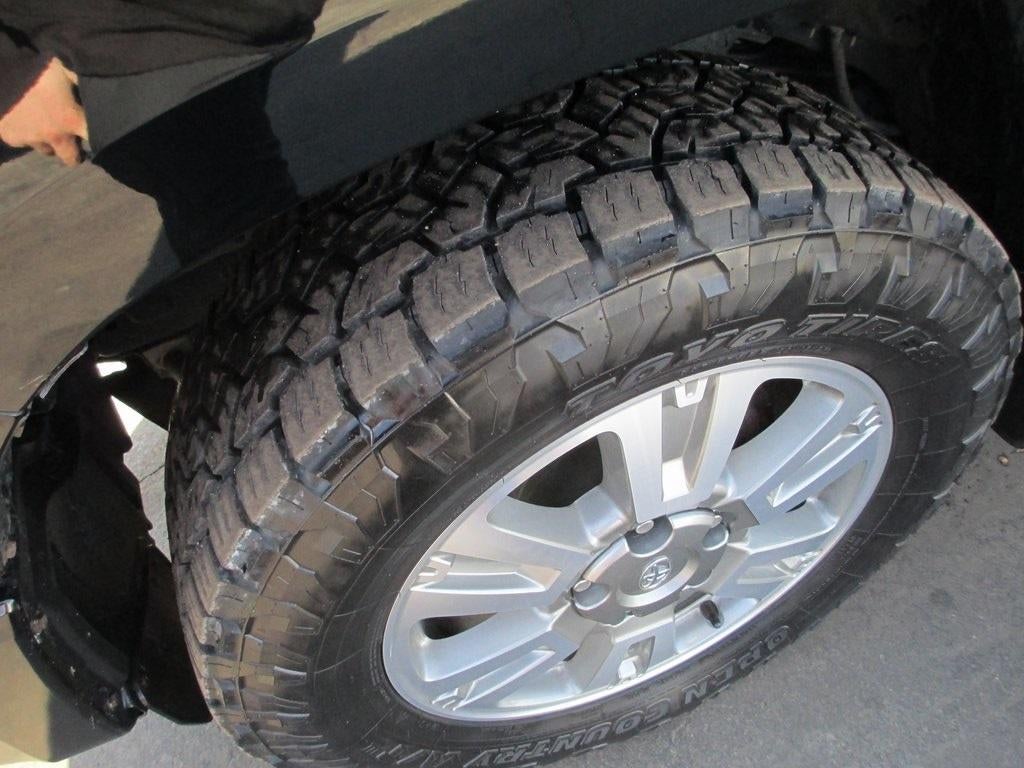 2015 Toyota Tundra 4WD Truck Platinum