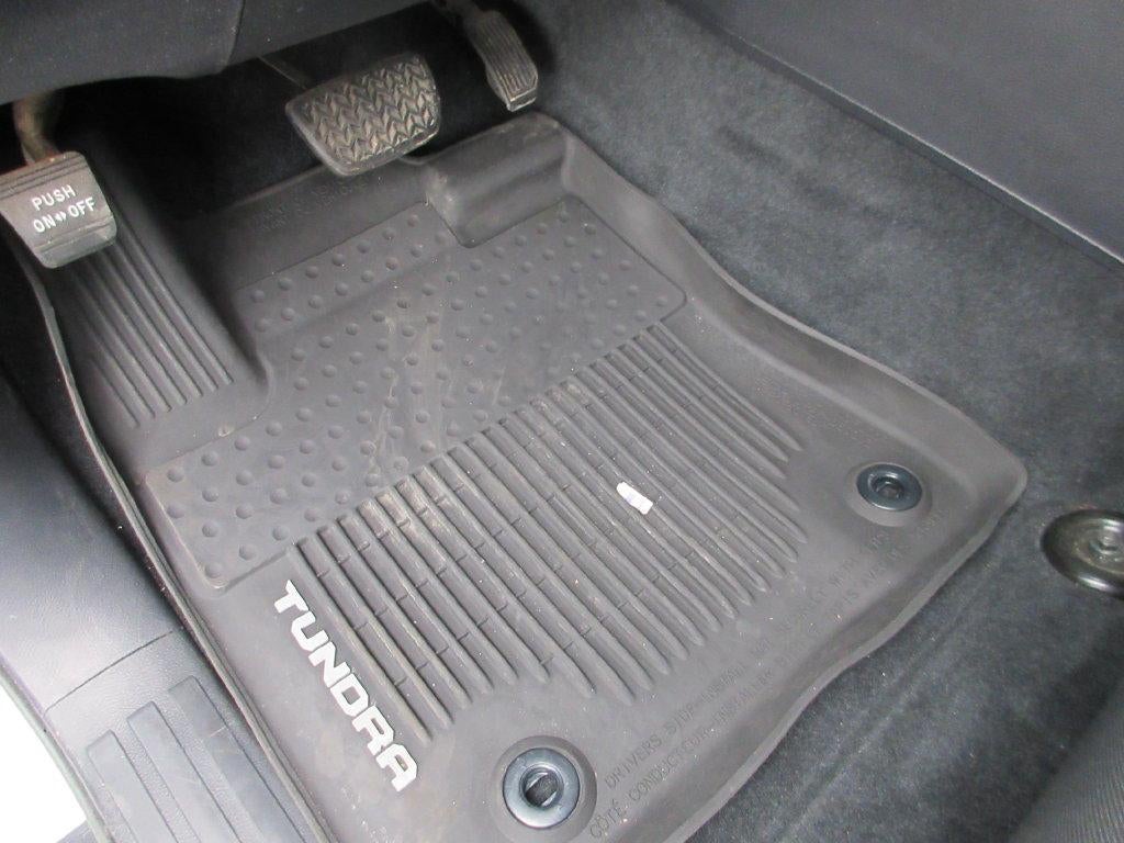 2019 Toyota Tundra SR5 5.7L V8