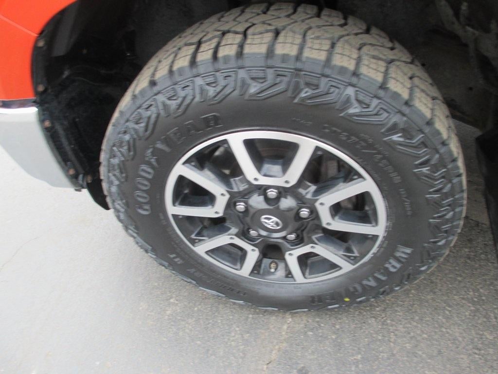 2018 Toyota Tundra 4WD SR5