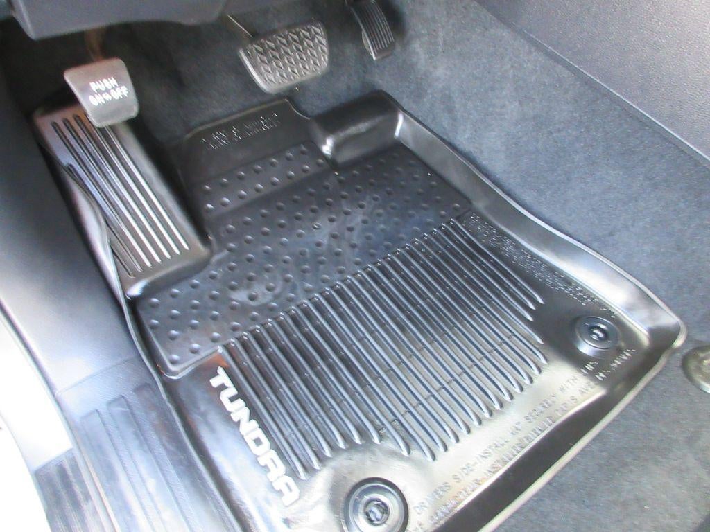 2018 Toyota Tundra Limited 5.7L V8