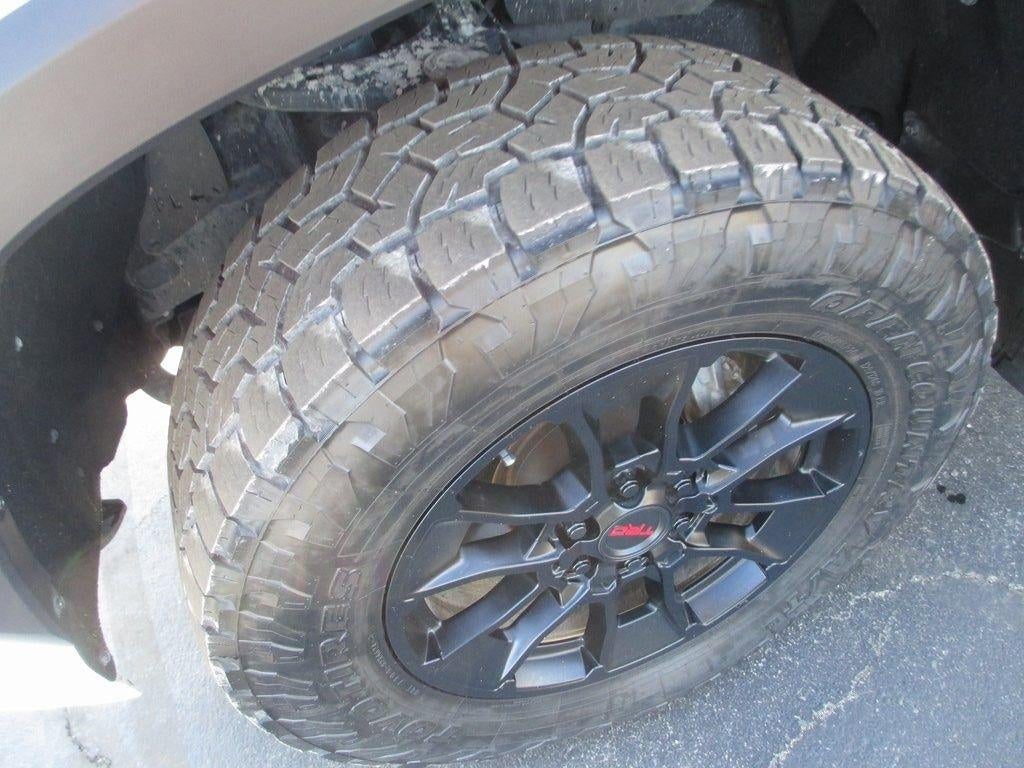 2024 Toyota Tundra 4WD SR5