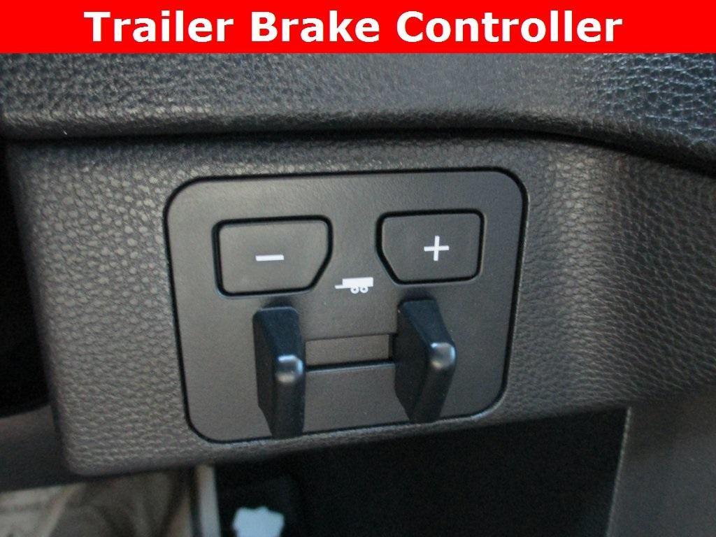 2022 Toyota Tundra 4WD SR5