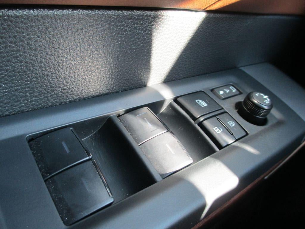 2025 Toyota Tundra Hybrid 1794 Edition CrewMax 5.5' Bed