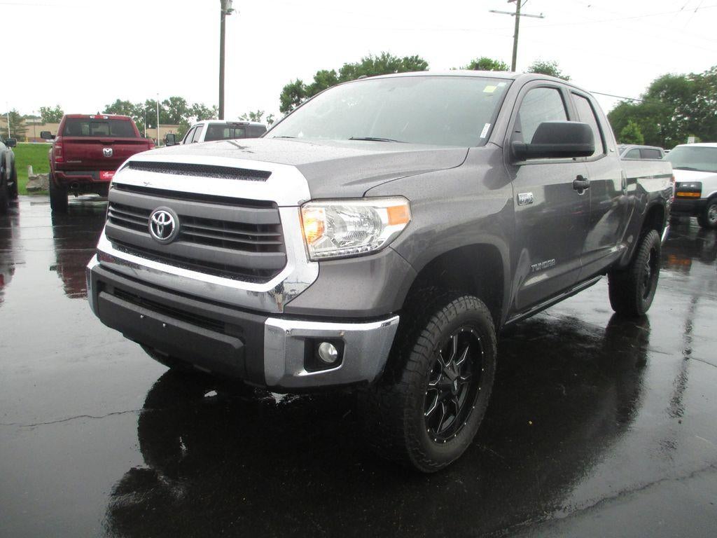 2014 Toyota Tundra 4WD Truck SR