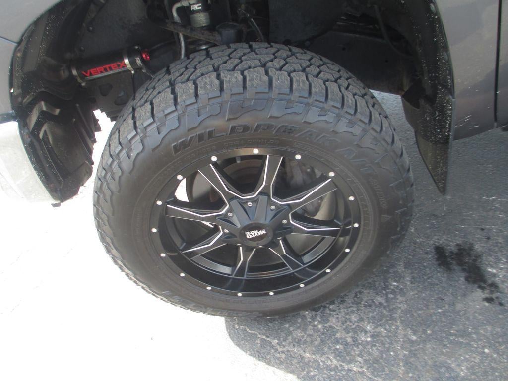 2014 Toyota Tundra 4WD Truck SR