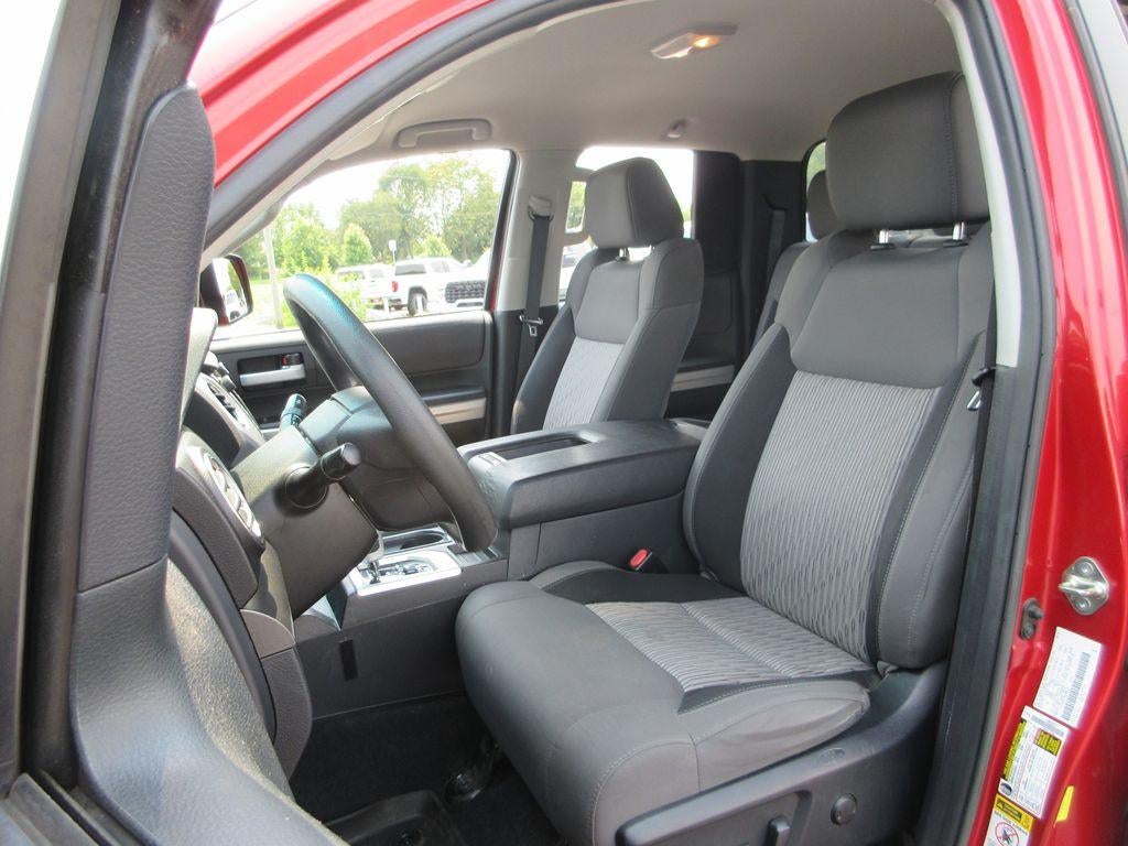 2017 Toyota Tundra 4WD SR