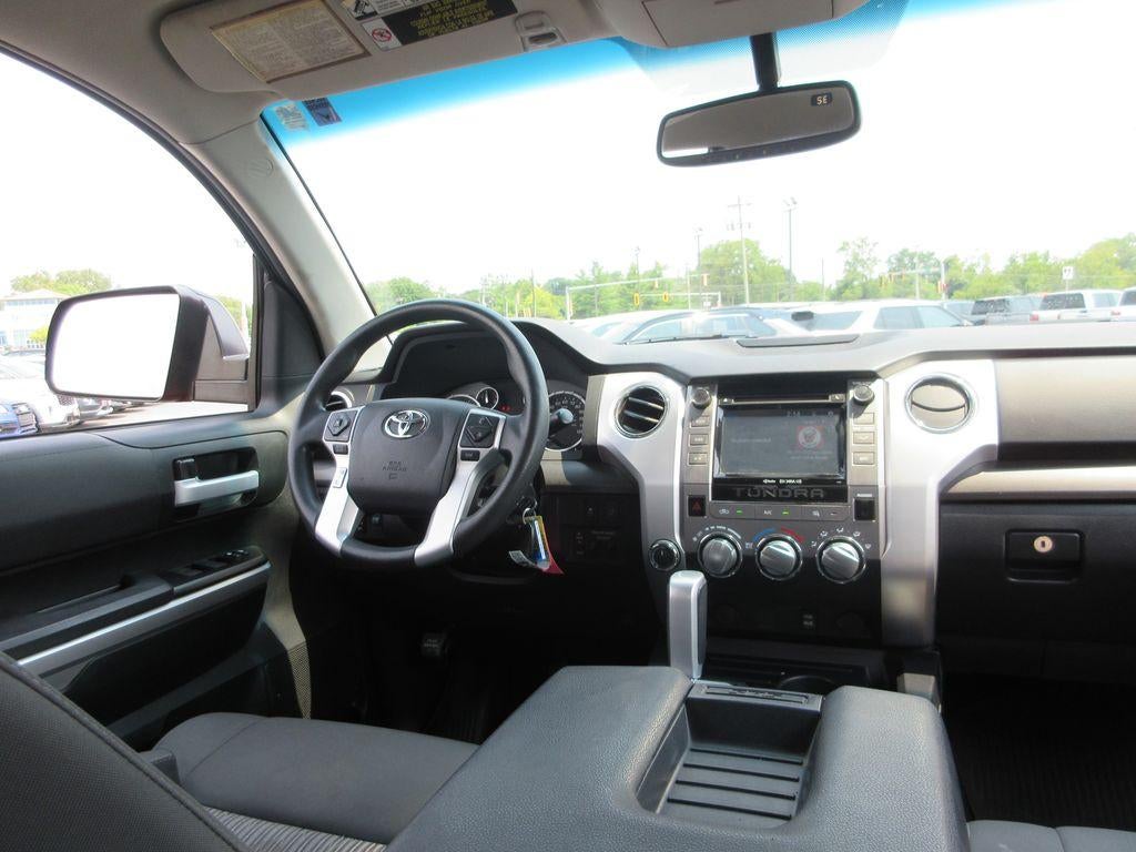 2017 Toyota Tundra 4WD SR