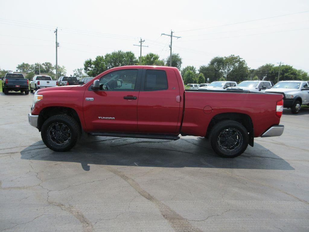 2017 Toyota Tundra 4WD SR