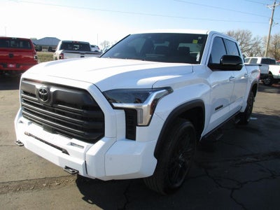 2025 Toyota Tundra 4WD SR5
