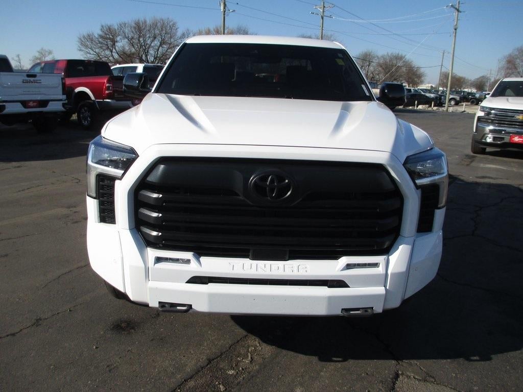 2025 Toyota Tundra 4WD SR5