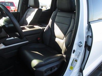 2025 Toyota Tundra 4WD SR5