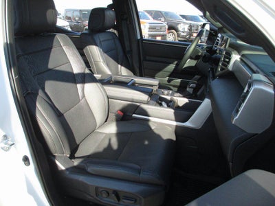 2025 Toyota Tundra 4WD SR5