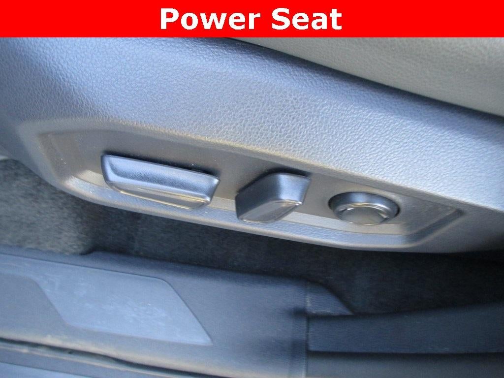 2025 Toyota Tundra 4WD SR5