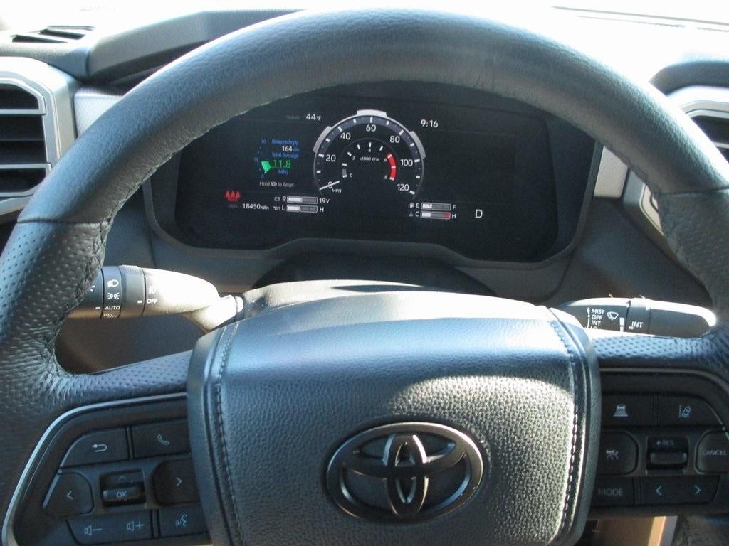 2025 Toyota Tundra 4WD SR5