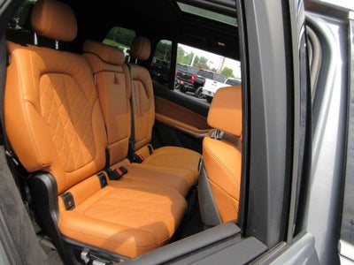 2023 BMW X7 xDrive40i