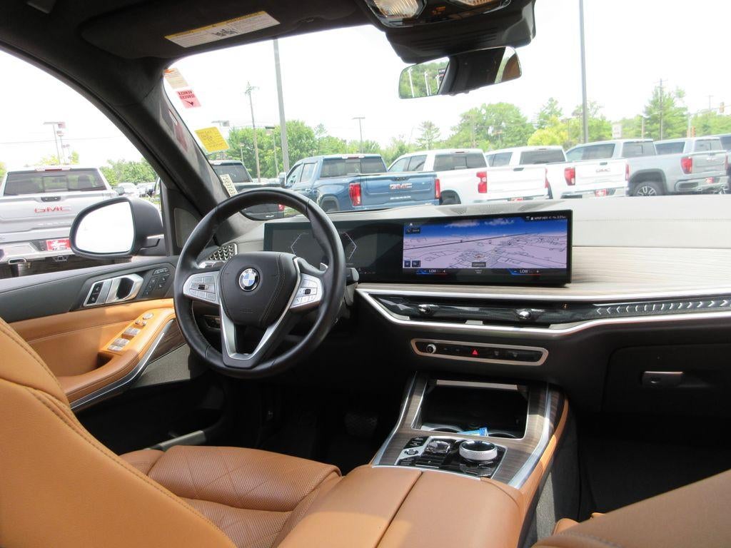 2023 BMW X7 xDrive40i