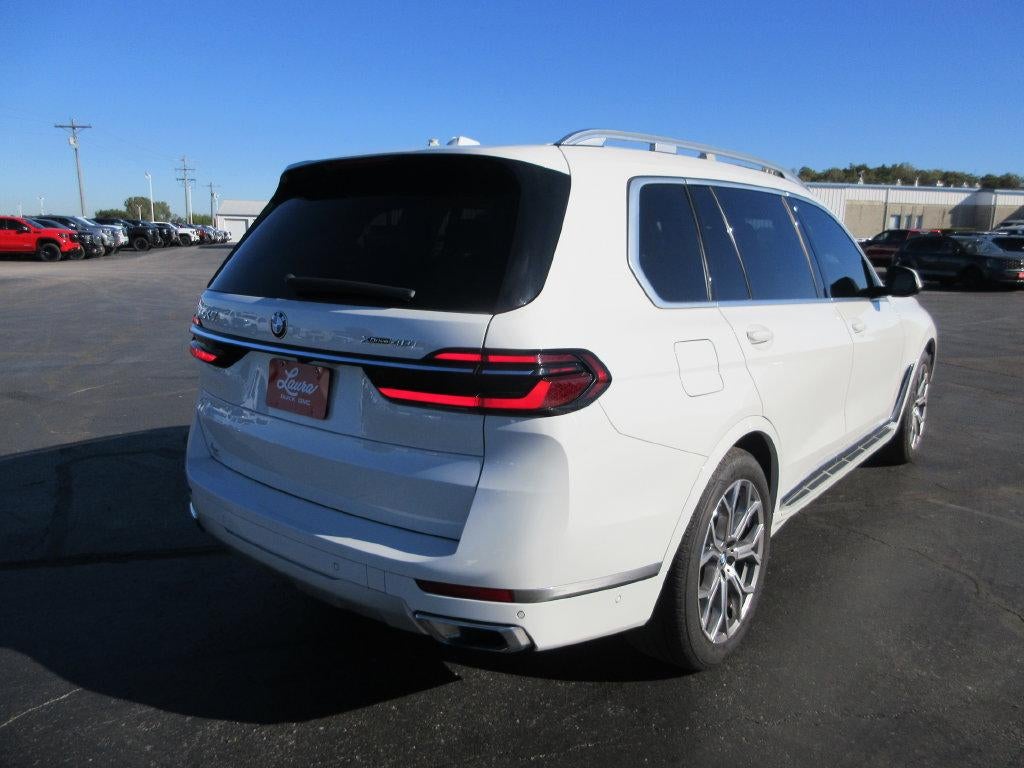2024 BMW X7 xDrive40i