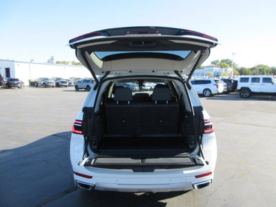 2024 BMW X7 xDrive40i