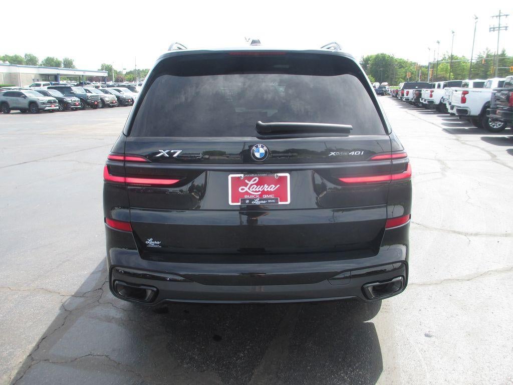 2025 BMW X7 xDrive40i