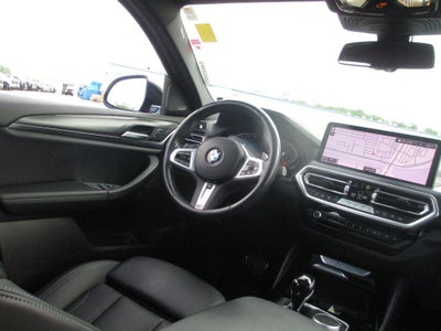 2023 BMW X4 xDrive30i