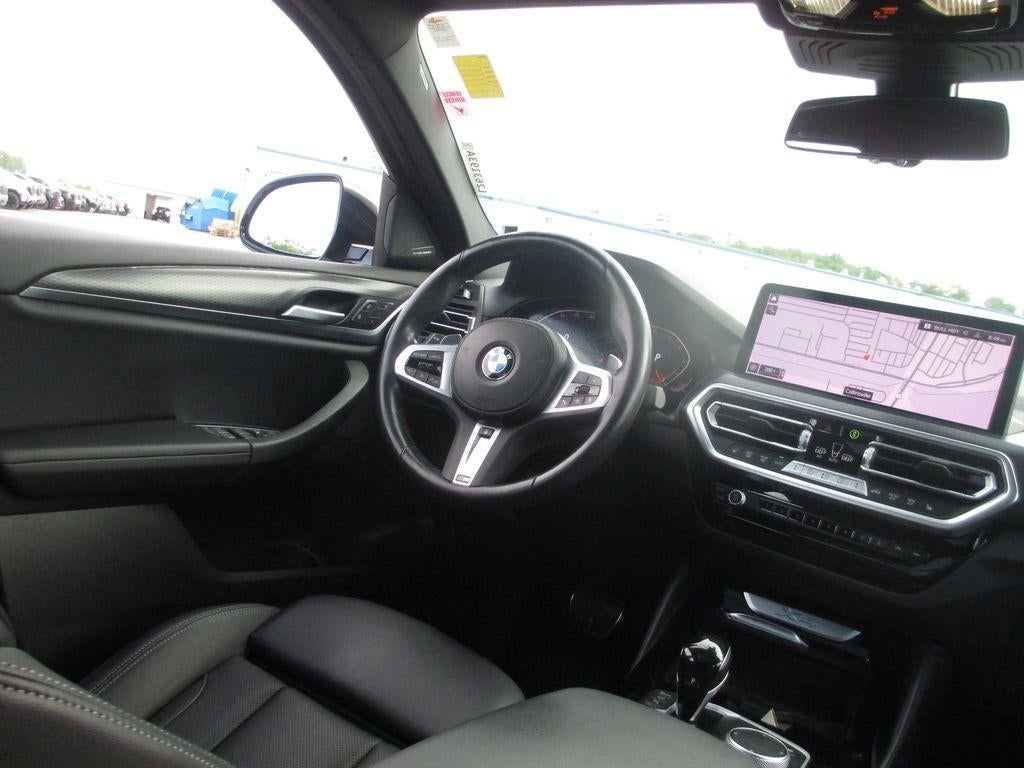 2023 BMW X4 xDrive30i