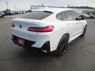 2023 BMW X4 xDrive30i