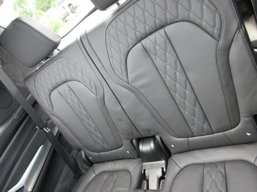 2019 BMW X7 xDrive50i