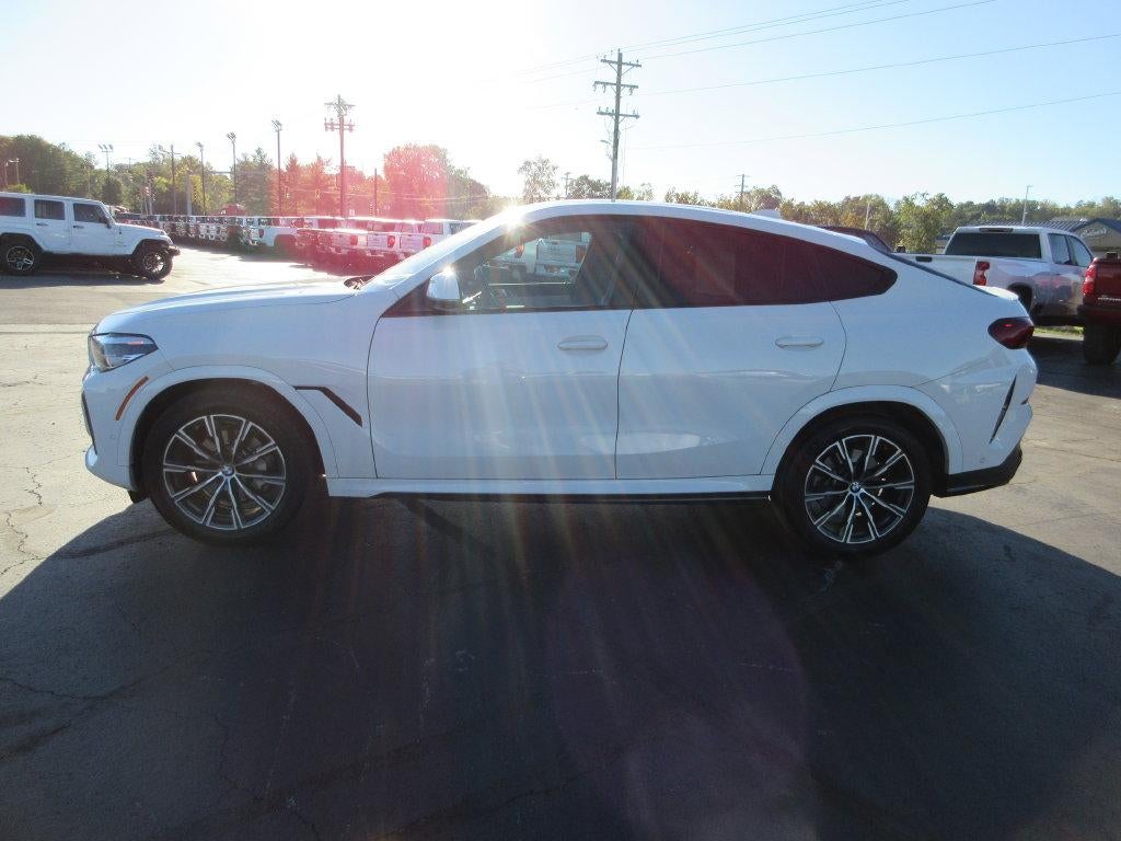 2023 BMW X6 xDrive40i