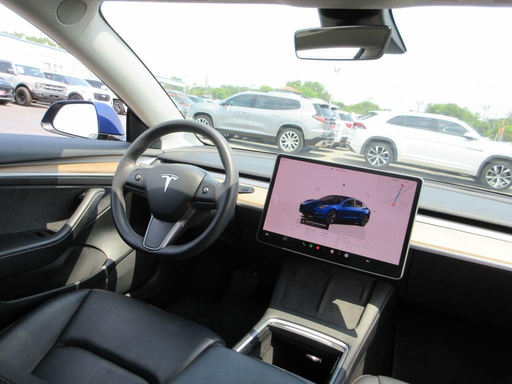2023 Tesla Model 3 Base
