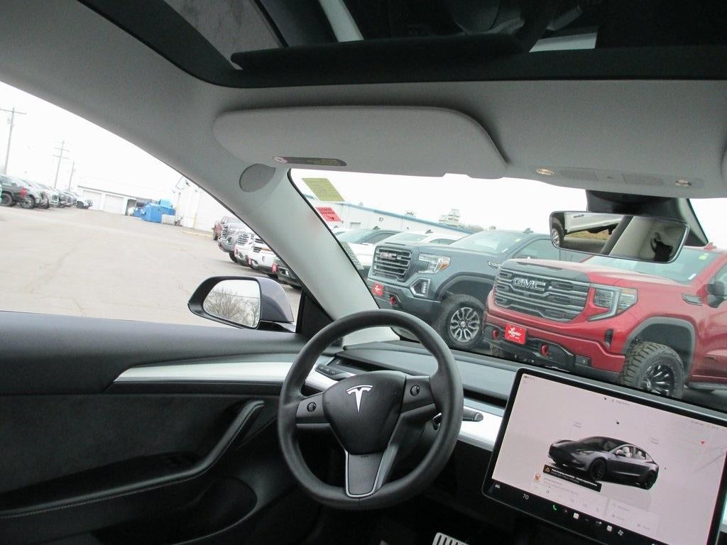 2023 Tesla Model 3 Performance