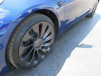 2023 Tesla Model 3 Performance