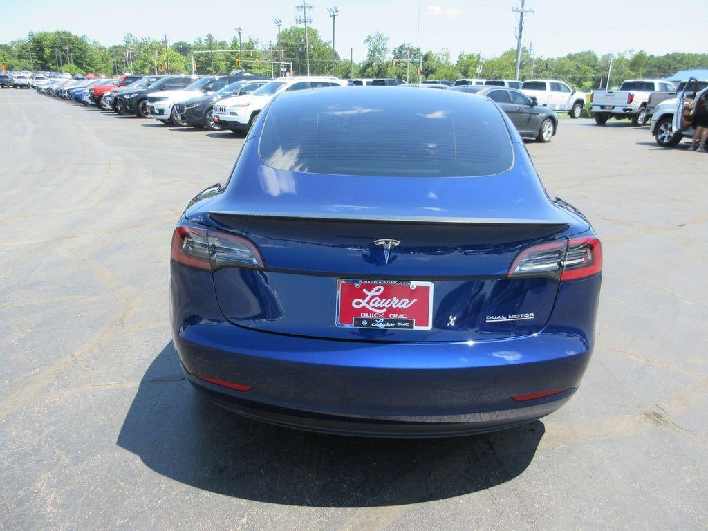 2023 Tesla Model 3 Performance