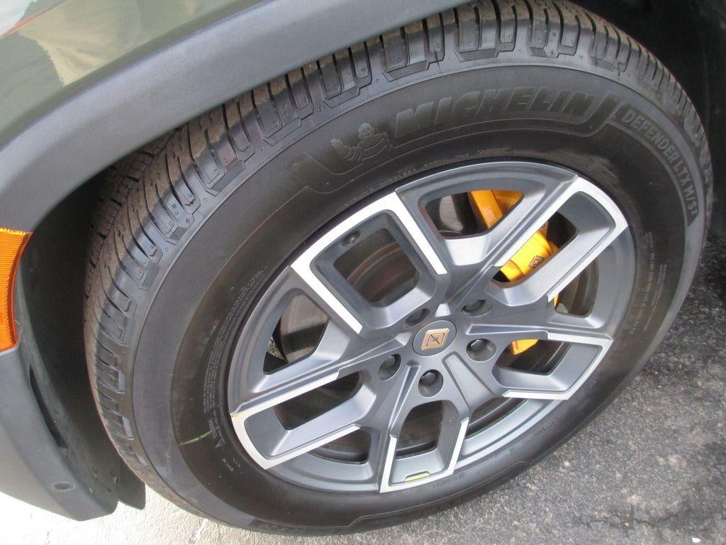 2022 RIVIAN R1T Launch Edition