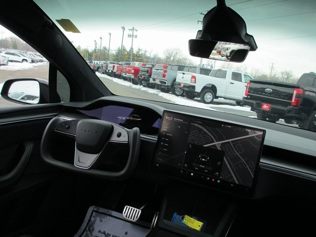 2022 Tesla Model X Plaid