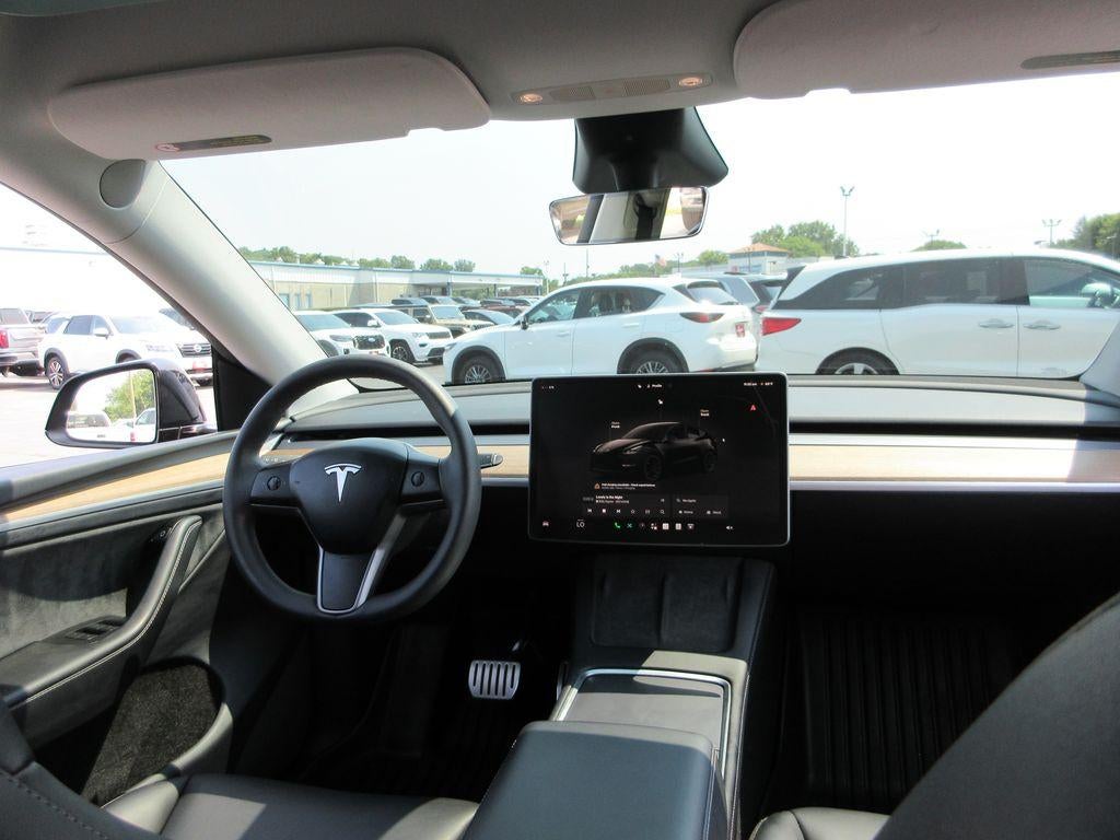 2024 Tesla Model Y Performance