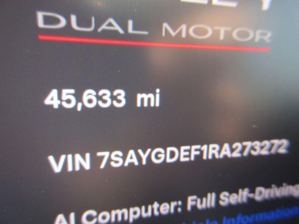 2024 Tesla Model Y Performance
