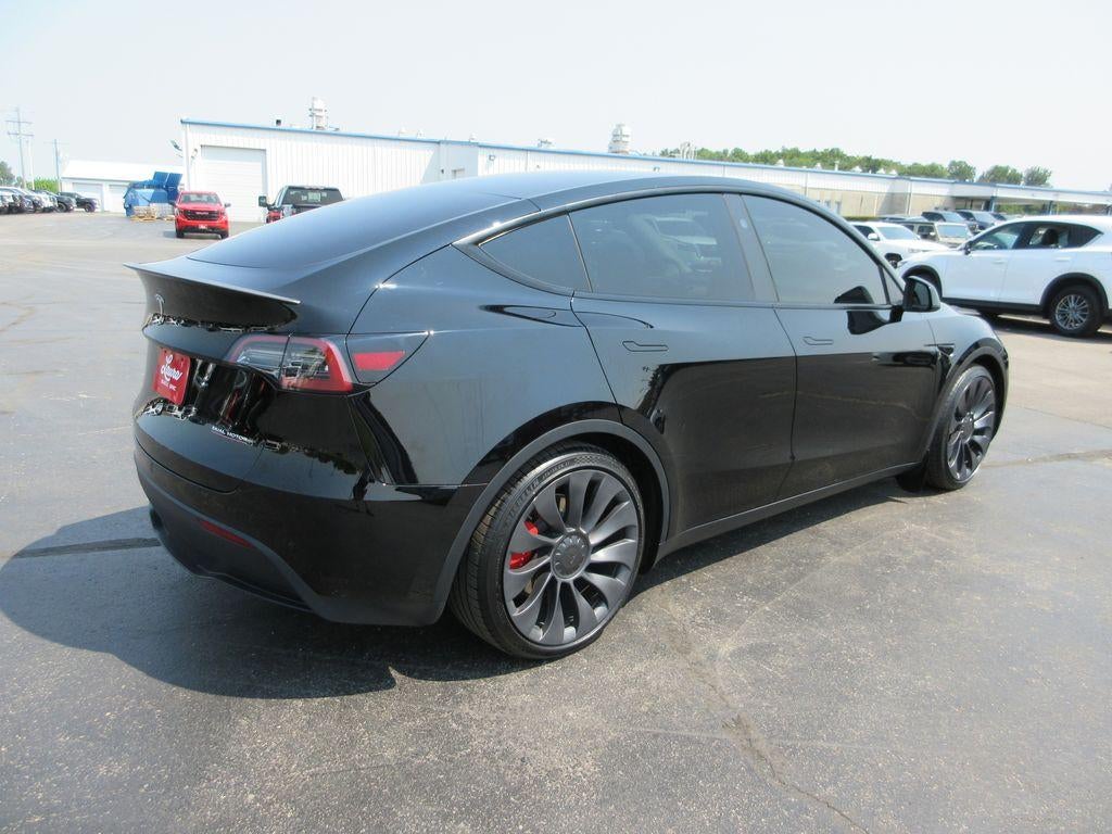 2024 Tesla Model Y Performance