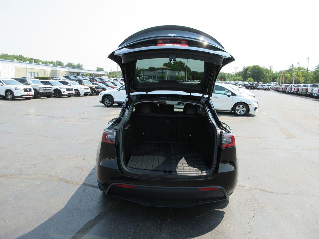 2024 Tesla Model Y Performance