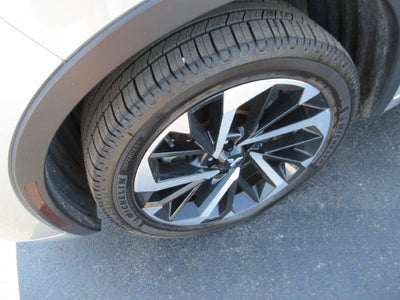 2023 Mitsubishi Outlander SEL