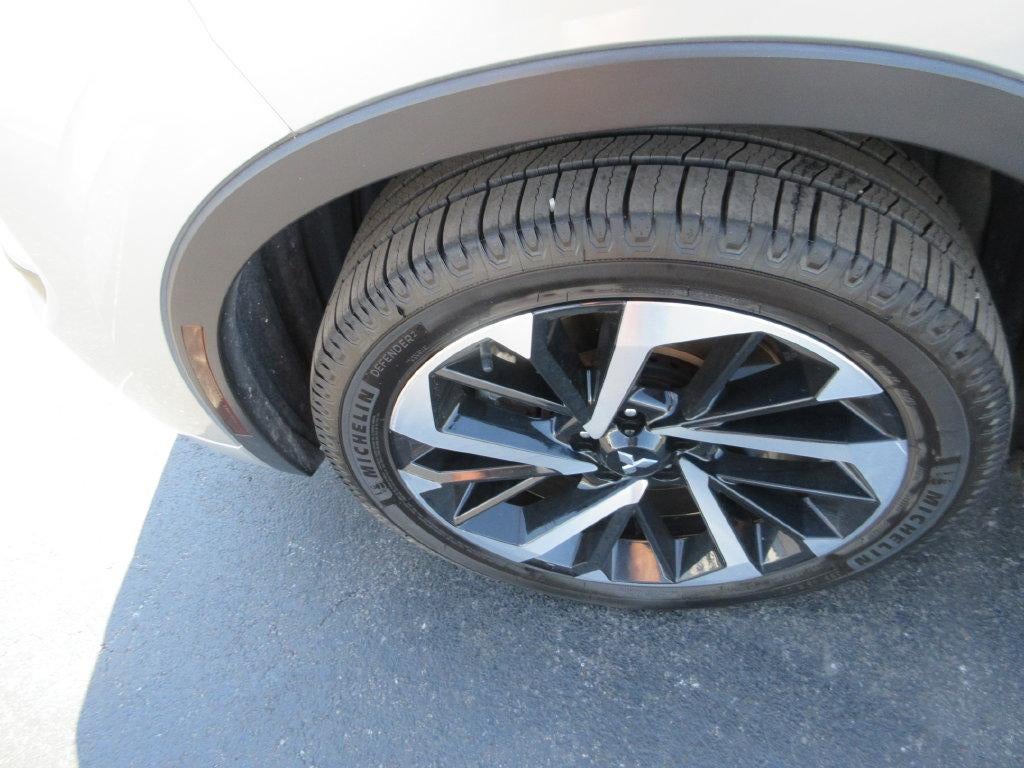 2023 Mitsubishi Outlander SEL