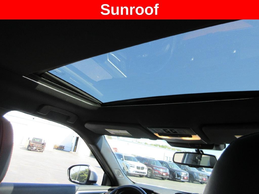 2023 Mitsubishi Outlander SEL